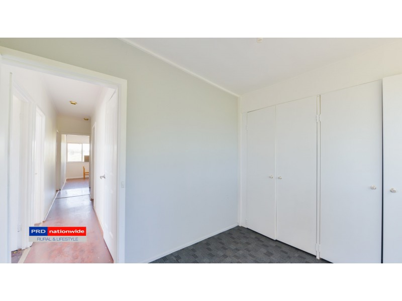 54 Sneesbys Lane, Upper Manilla NSW 2346