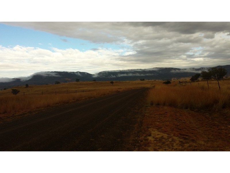 54 Sneesbys Lane, Upper Manilla NSW 2346