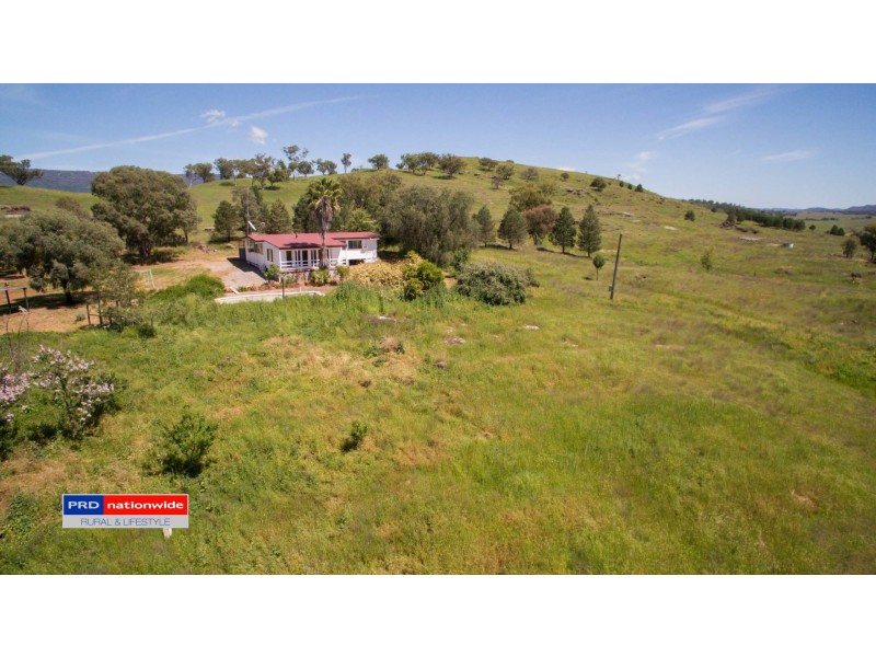 54 Sneesbys Lane, Upper Manilla NSW 2346