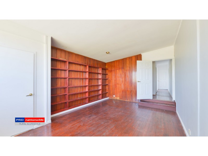 54 Sneesbys Lane, Upper Manilla NSW 2346