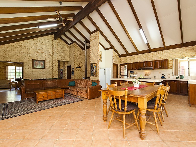 4415 Stoneville Road, Stoneville WA 6081