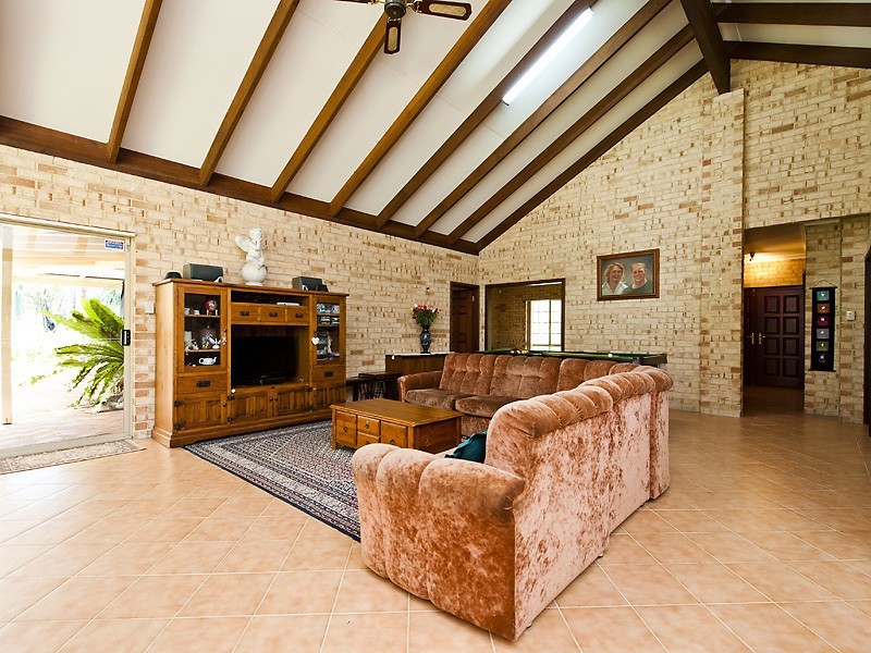 4415 Stoneville Road, Stoneville WA 6081