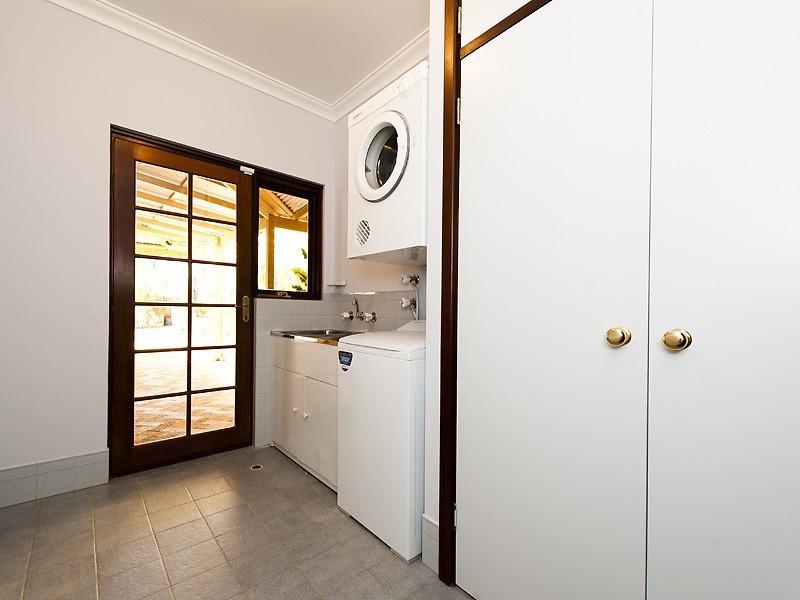 4415 Stoneville Road, Stoneville WA 6081