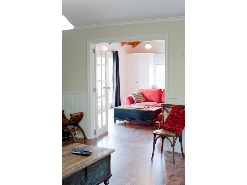 39 Young Street, Linton VIC 3360