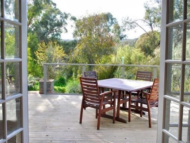 39 Young Street, Linton VIC 3360