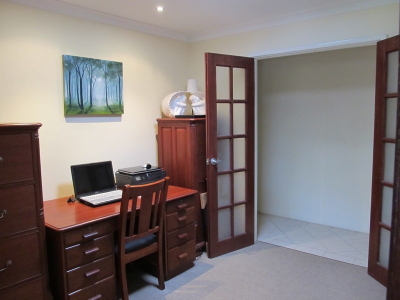 21 Feeney Gardens, High Wycombe WA 6057