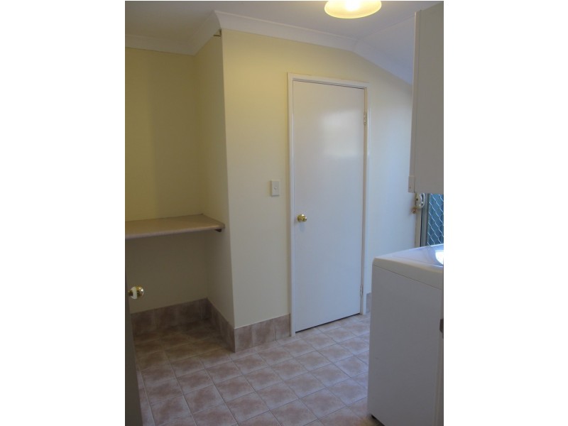 21 Feeney Gardens, High Wycombe WA 6057