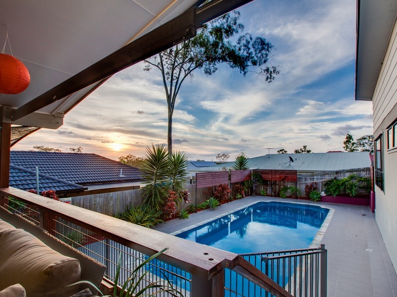 9 Gloucester Street, Waterford QLD 4133