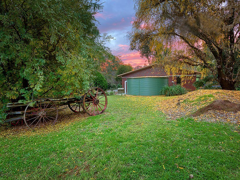 6 Murray View Road, East Albury NSW 2640