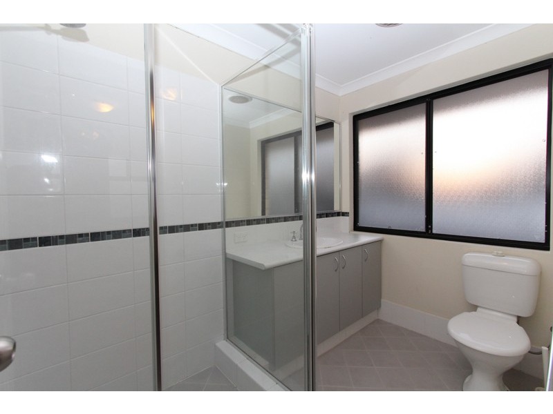 6/15 Station St, Cannington WA 6107