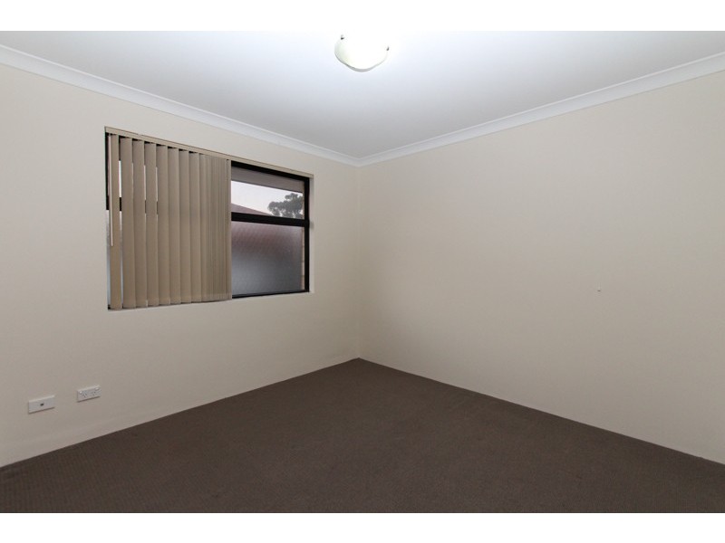 6/15 Station St, Cannington WA 6107