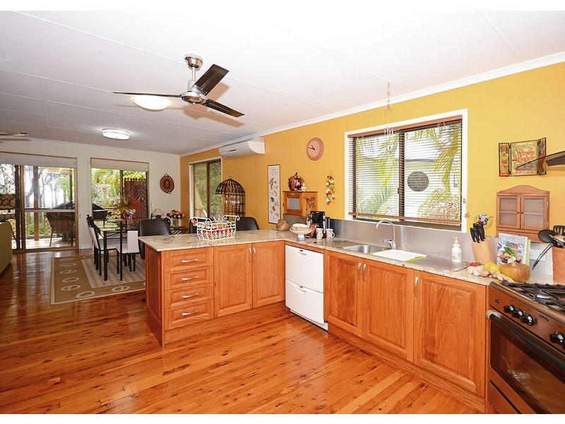 36  Shellcot st, Toogoom QLD 4655