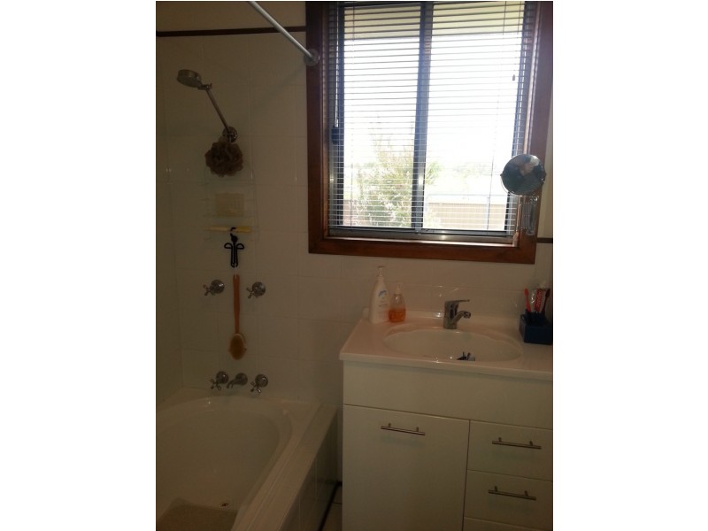 27 Martin St, Wynyard TAS 7325