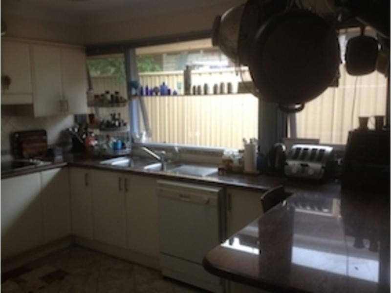 6 Brigalow Ave, Camden South NSW 2570