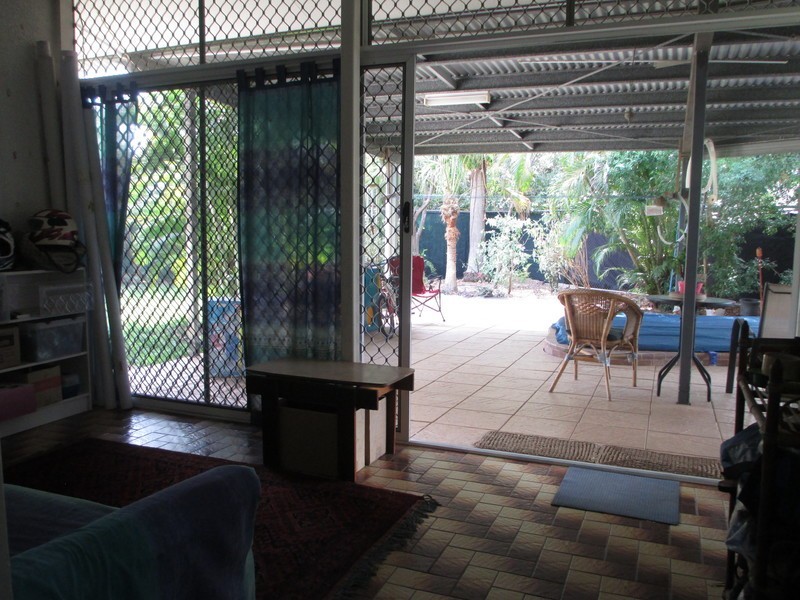 9 Paqualin Road, Malak NT 0812