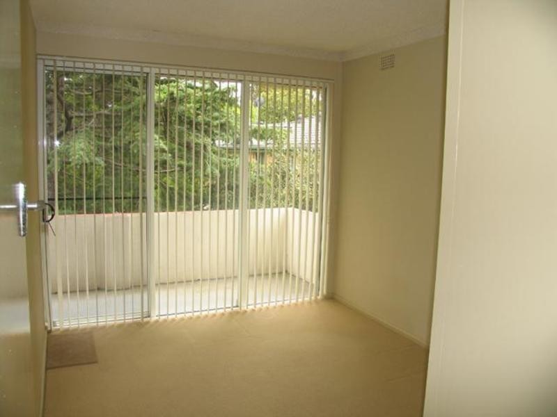 17/11 Hampden Rd, Artarmon NSW 2064
