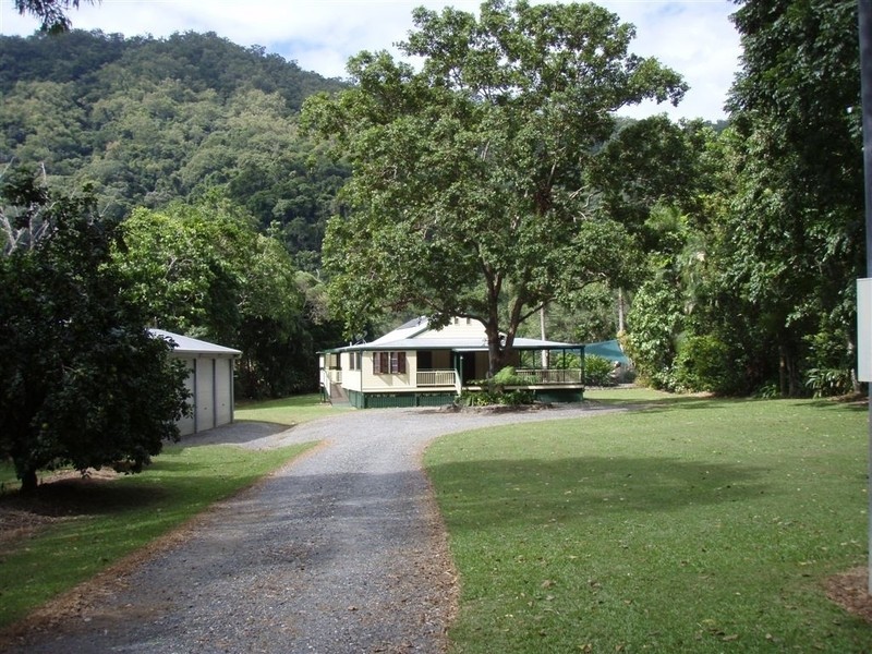 19 Grays Creek Terrace, Mowbray QLD 4877