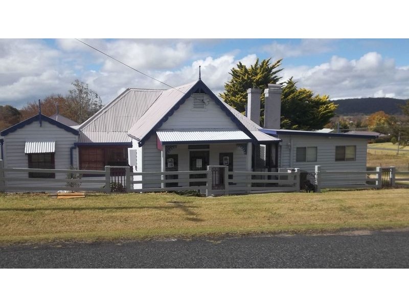 179 Pelham Street, Tenterfield NSW 2372