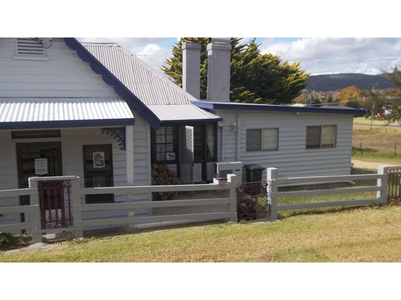 179 Pelham Street, Tenterfield NSW 2372