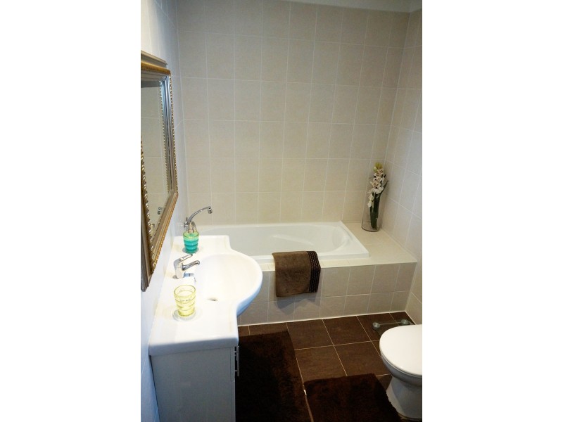 1/48-50 Olive Street, Condell Park NSW 2200