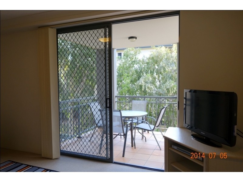 300 Sir Fred Schonell, St Lucia QLD 4067