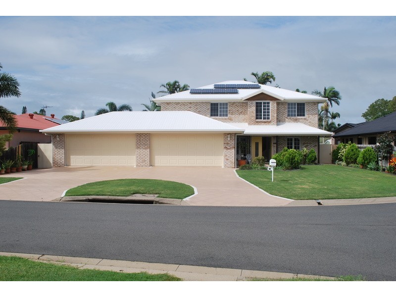 14   Beachside Place, Shoal Point QLD 4750