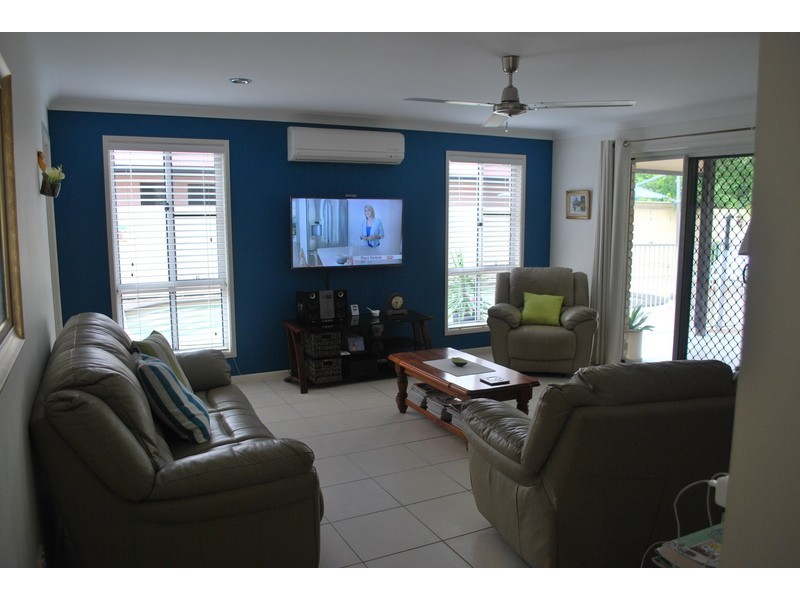 14   Beachside Place, Shoal Point QLD 4750