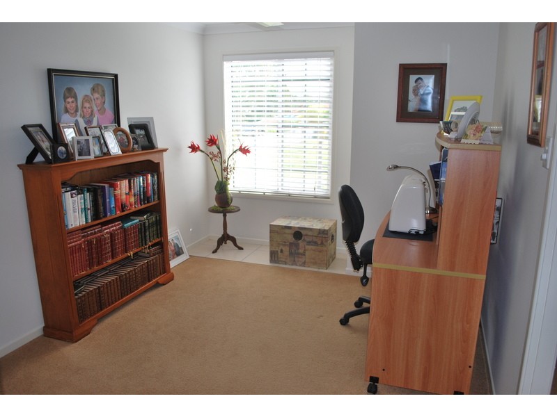 14   Beachside Place, Shoal Point QLD 4750