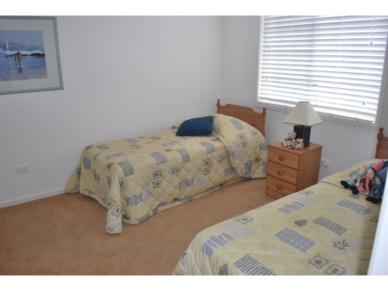 14   Beachside Place, Shoal Point QLD 4750