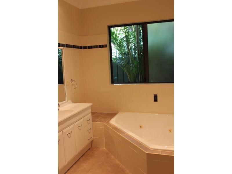 6 Millwood Place, Wauchope NSW 2446