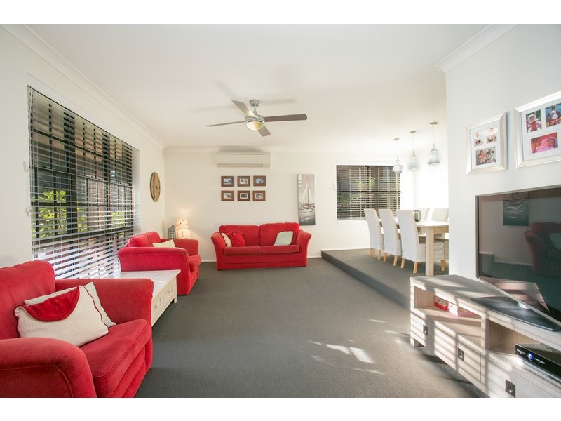 18 Hallam Street, Charlestown NSW 2290