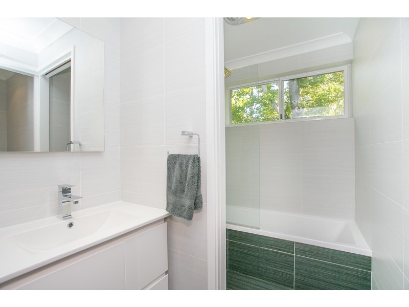 18 Hallam Street, Charlestown NSW 2290
