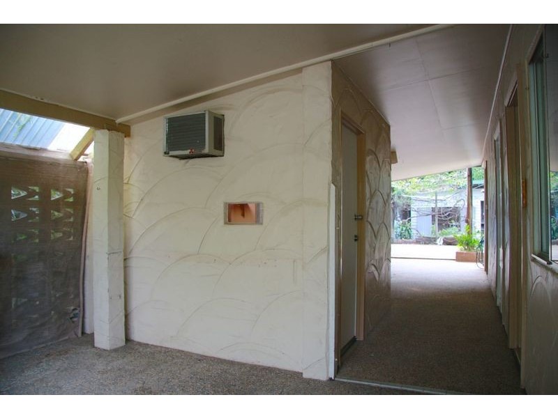 54 Christensen Street, Machans Beach QLD 4878