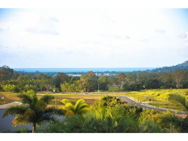 9 Pepperberry Lane, Cannon Valley QLD 4800