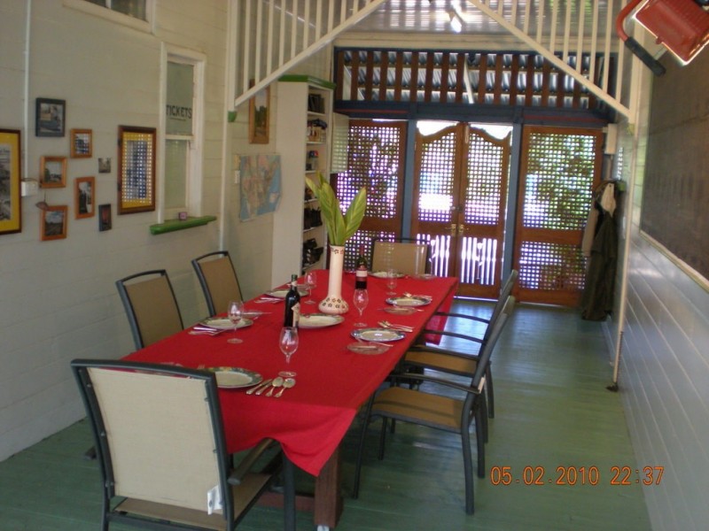 1 Charles Street, Springsure QLD 4722