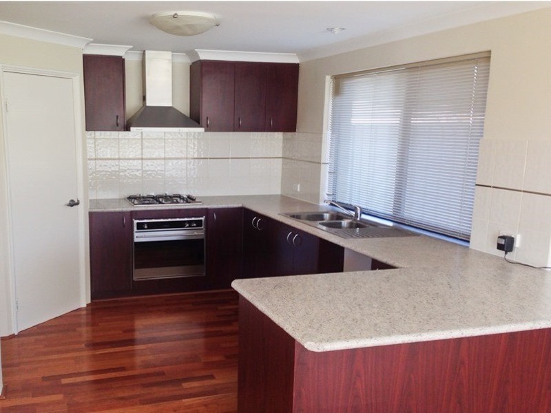 9 Twilight Mews, Aubin Grove WA 6164