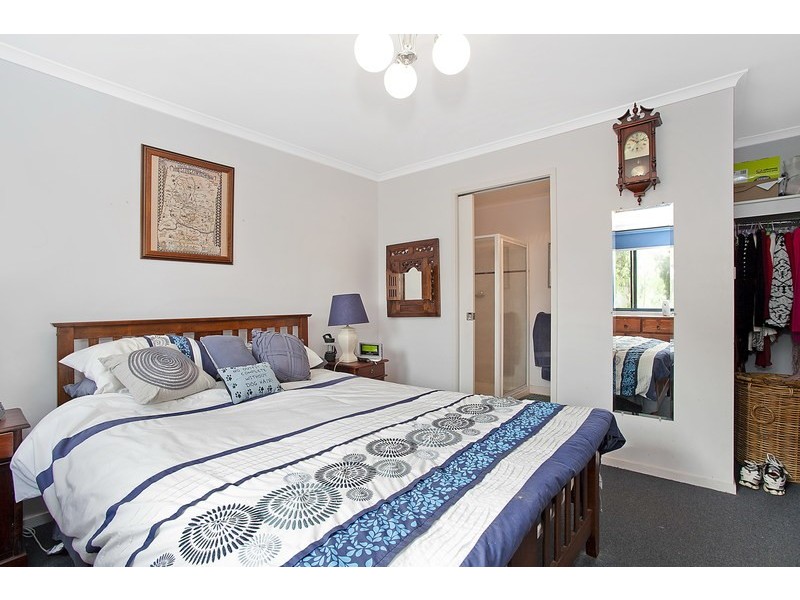 121  Mill Street, Mortlake VIC 3272