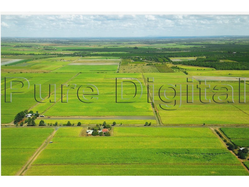 Moore Park Beach QLD 4670