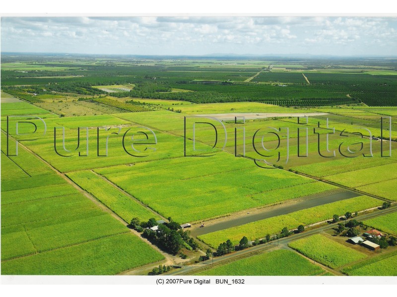 Moore Park Beach QLD 4670