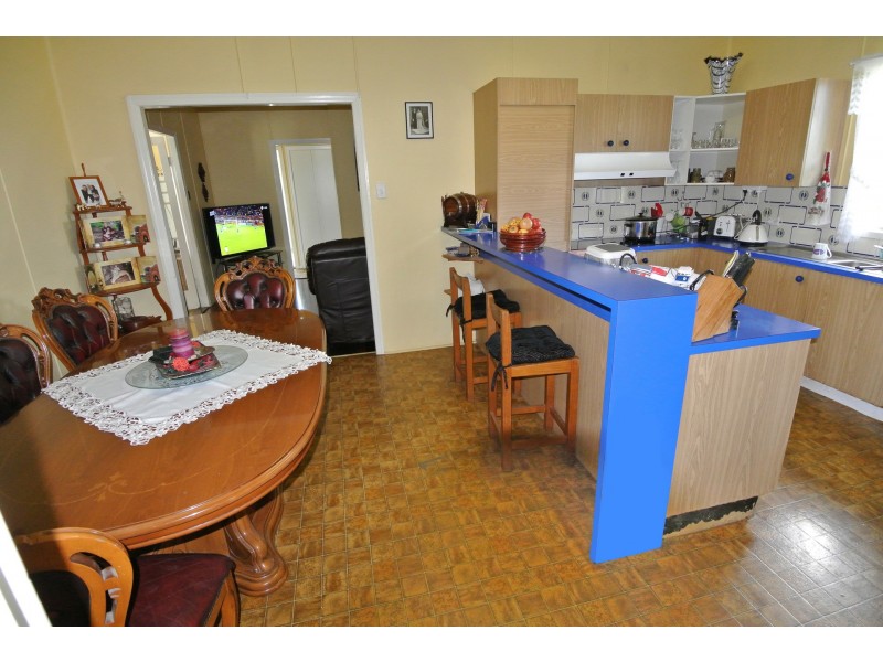 Moore Park Beach QLD 4670