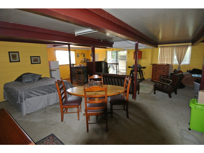 Moore Park Beach QLD 4670