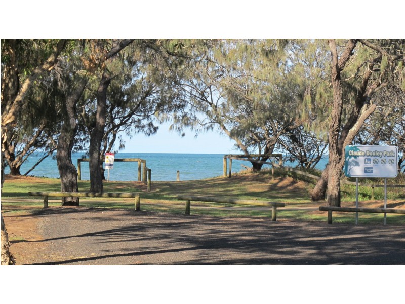 Moore Park Beach QLD 4670