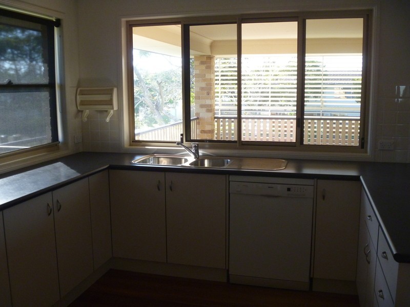 16 Blake Street, Cleveland QLD 4163