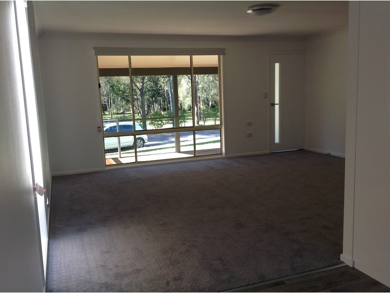 87 Davistown Rd, Saratoga NSW 2251