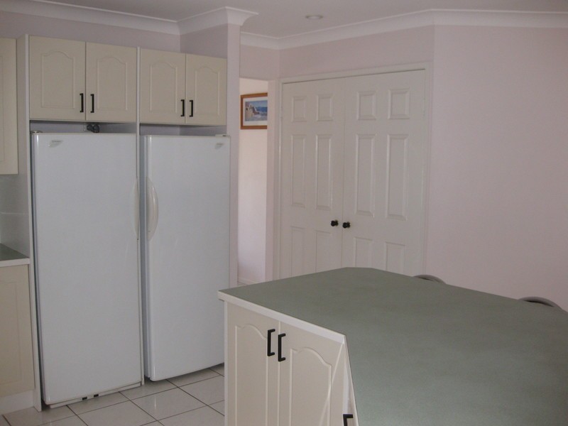 9 Ethion Drive, Regents Park QLD 4118