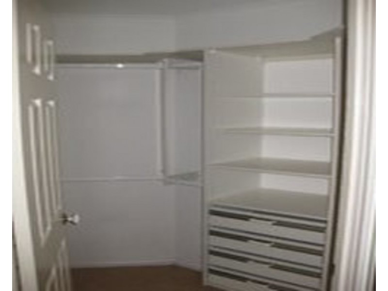 9 Ethion Drive, Regents Park QLD 4118