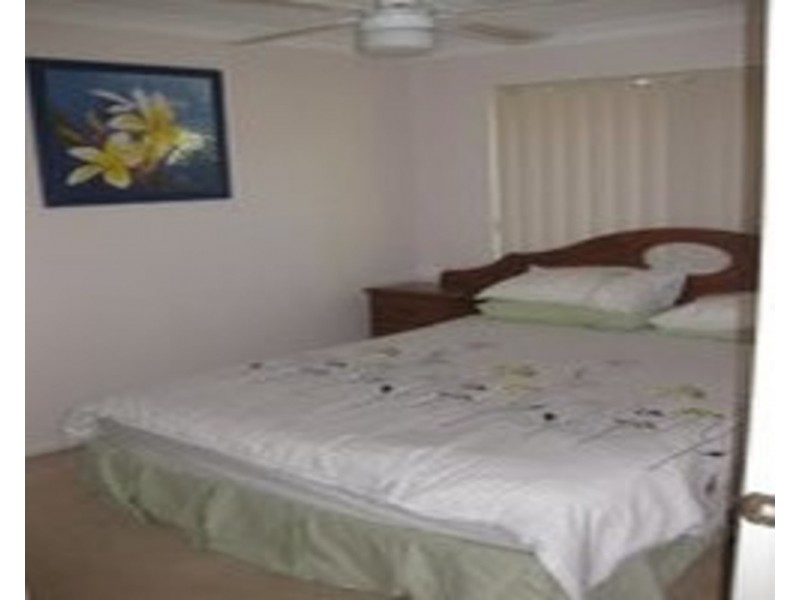 9 Ethion Drive, Regents Park QLD 4118