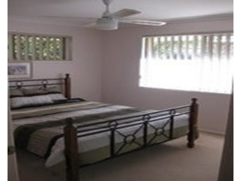 9 Ethion Drive, Regents Park QLD 4118