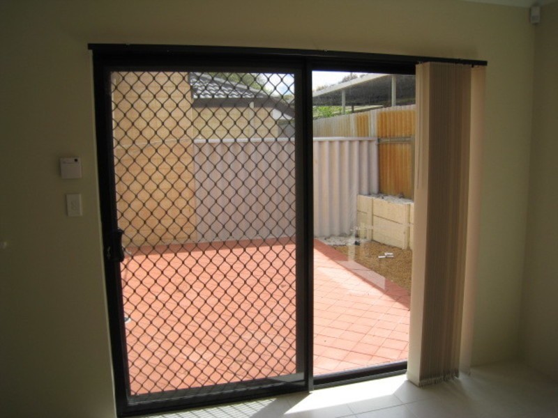 1/20 Duke Street, Bentley WA 6102