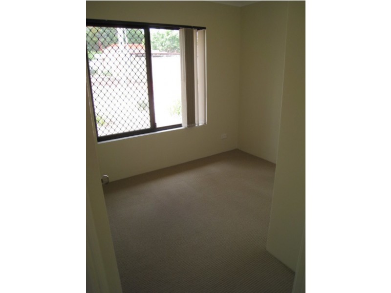 1/20 Duke Street, Bentley WA 6102